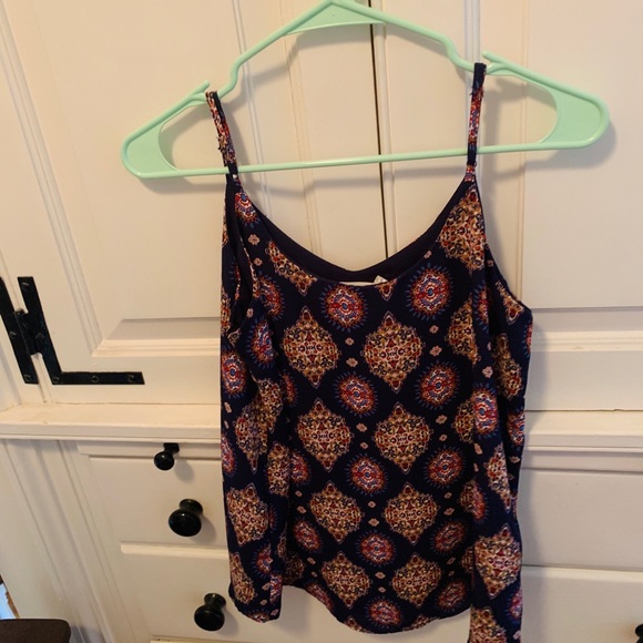 Pink Republic Tank - Picture 2 of 3